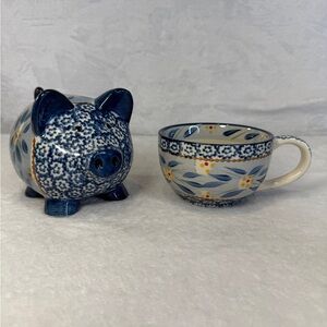 3 Piece Temptations Old World Blue Pig Salt Spice Canister & Matching Coffee Mug